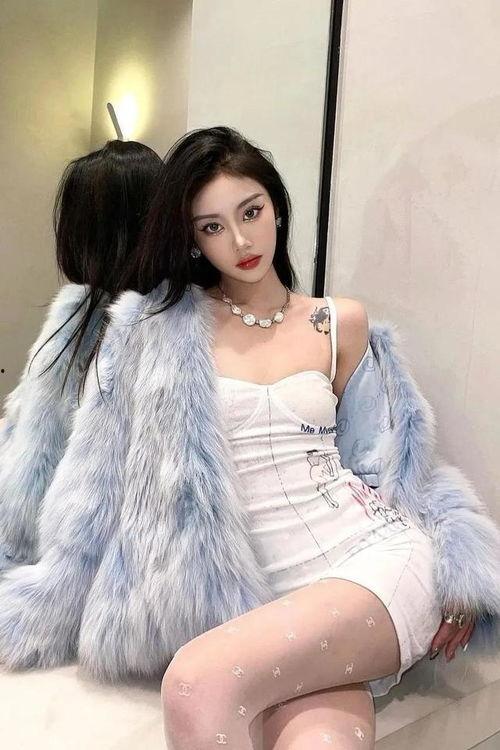 国产御姐,魅力与智慧的完美融合 第2张 国产御姐,魅力与智慧的完美融合 第2张